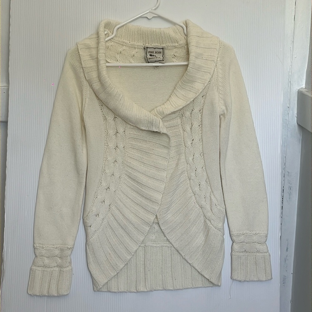 PINK  ROSE Ruffle Sweater Cardigan COLOR IVORY SIZE‎ Small